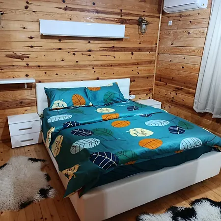 Neom, Sarajevo