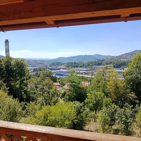 Neom, Sarajevo فوغوشتشا