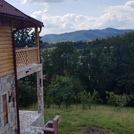 Neom, Sarajevo فوغوشتشا