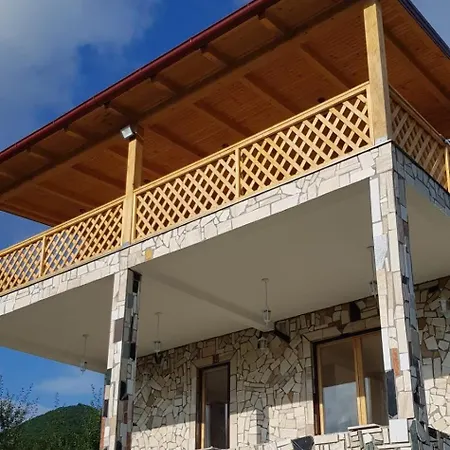 فيلة Neom, Sarajevo